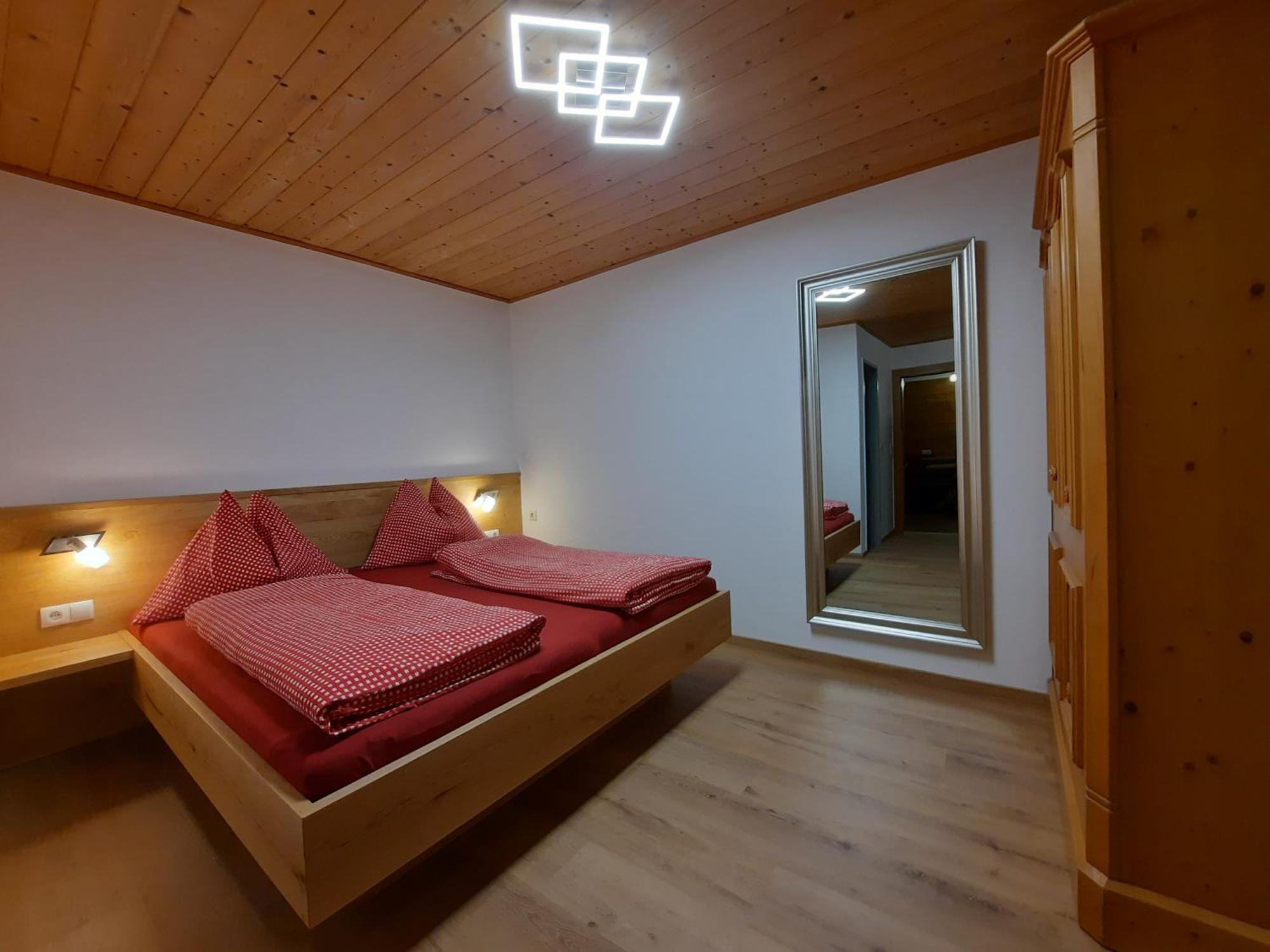 Haus Traninger Apartamento Flachau Quarto foto